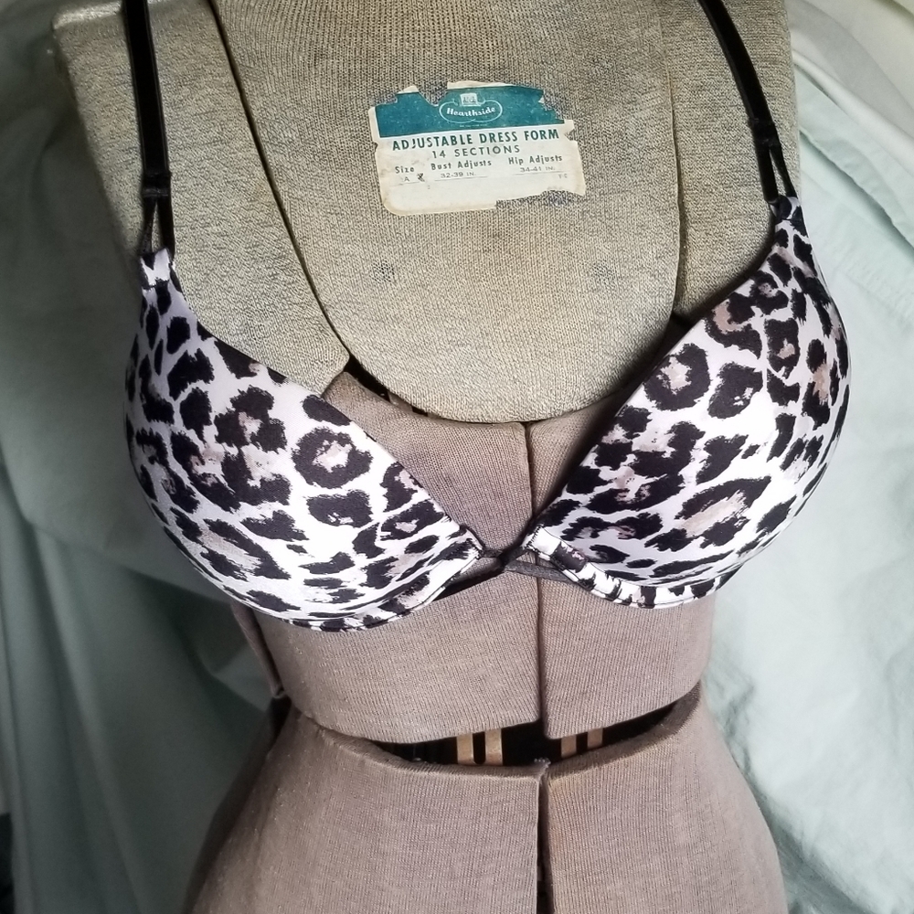 Miraculas Plunge~Victoria Secret Bra